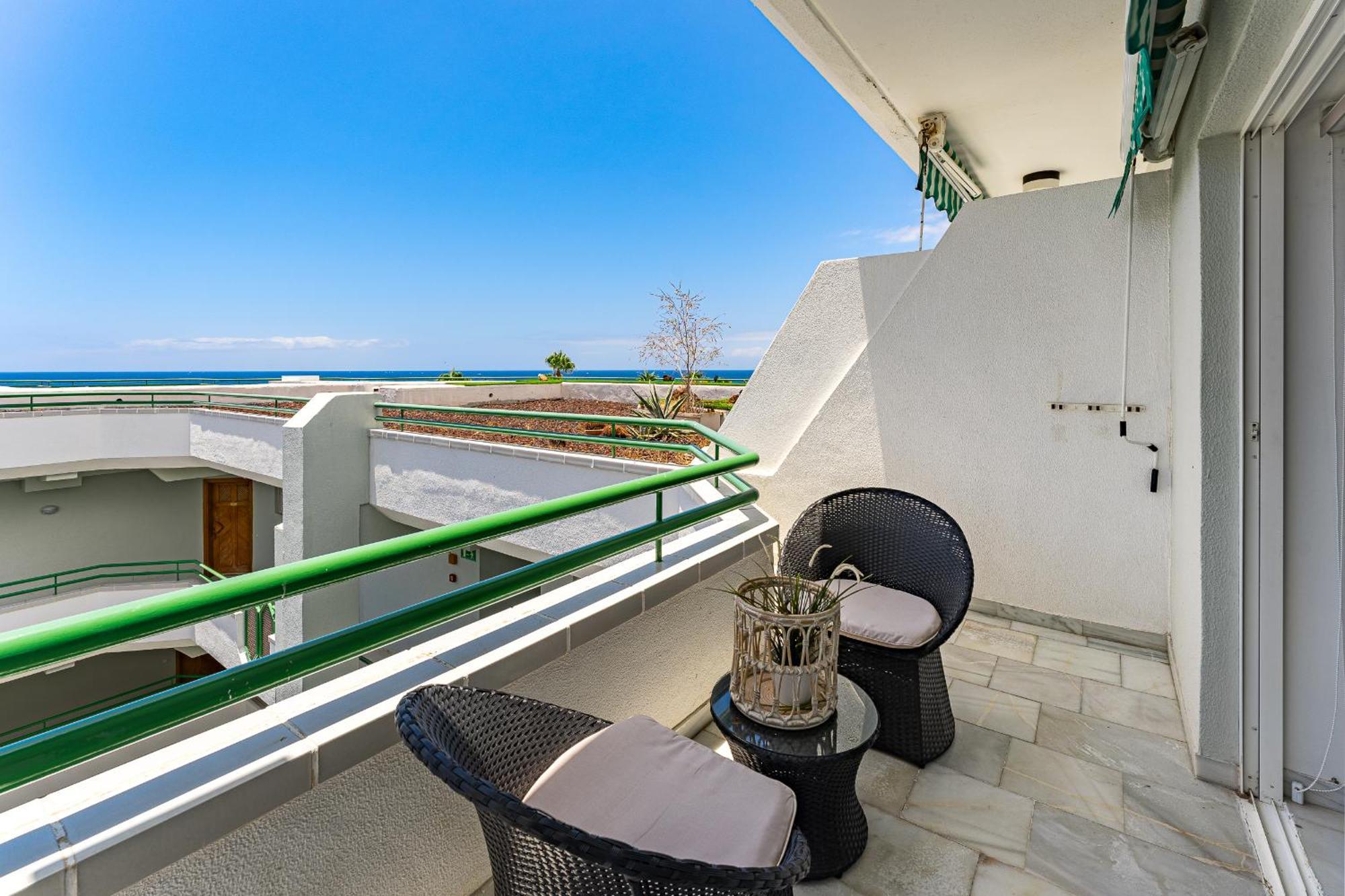 Apartment In Complex Altamira With Direct Ocean View アデヘ エクステリア 写真